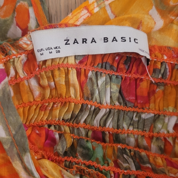 Zara top size medium - Picture 4 of 4